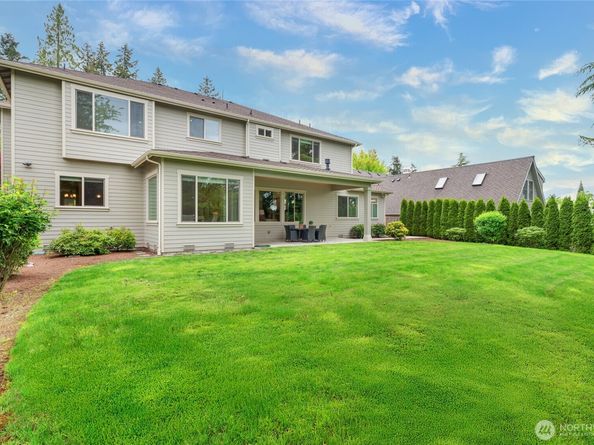 9827 NE 20th Street, Bellevue WA 98004