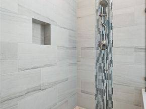 9827 NE 20th Street, Bellevue WA 98004