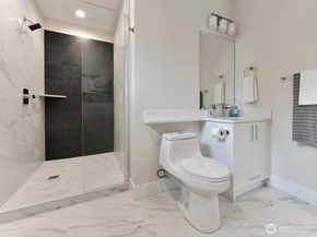 23801 100th Avenue SE, Kent WA 98031