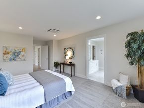 23801 100th Avenue SE, Kent WA 98031