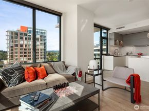 889 Avenue Square NE 604, Bellevue WA 98004