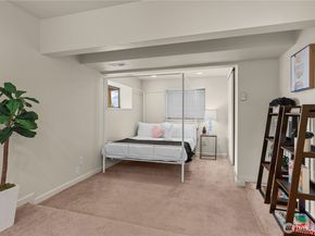 8526 E Mercer Way, Mercer Island WA 98040