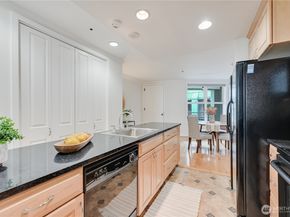 98 Union Street 513, Seattle WA 98101