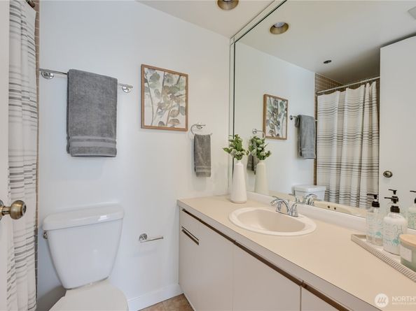 98 Union Street 513, Seattle WA 98101