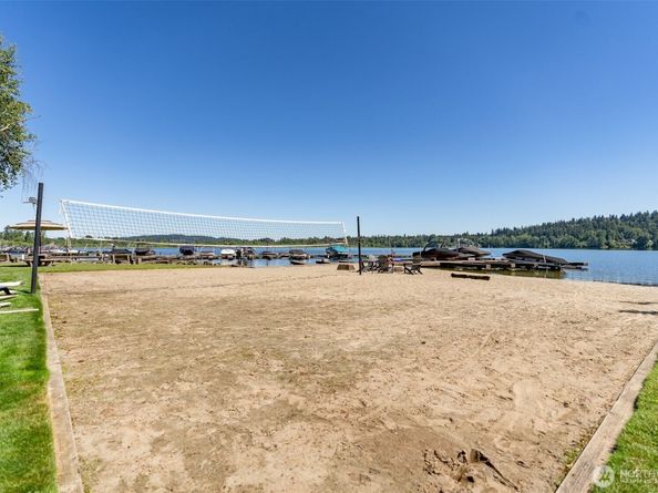 3834 175th Avenue NE E49, Redmond WA 98052
