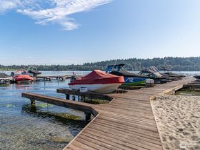 3834 175th Avenue NE E49, Redmond WA 98052
