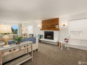 22423 3rd Avenue SE, Bothell WA 98021