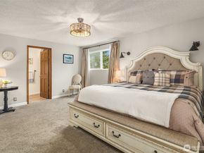 22423 3rd Avenue SE, Bothell WA 98021