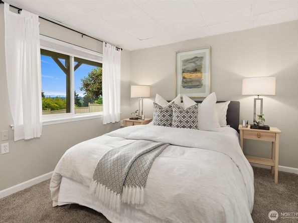 22423 3rd Avenue SE, Bothell WA 98021