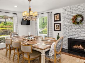 22423 3rd Avenue SE, Bothell WA 98021