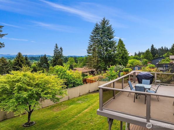 22423 3rd Avenue SE, Bothell WA 98021