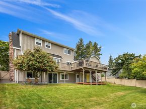 22423 3rd Avenue SE, Bothell WA 98021