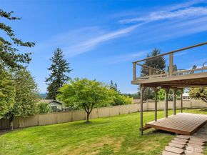 22423 3rd Avenue SE, Bothell WA 98021