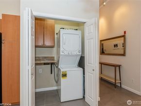 621 5th Avenue N 102, Seattle WA 98109