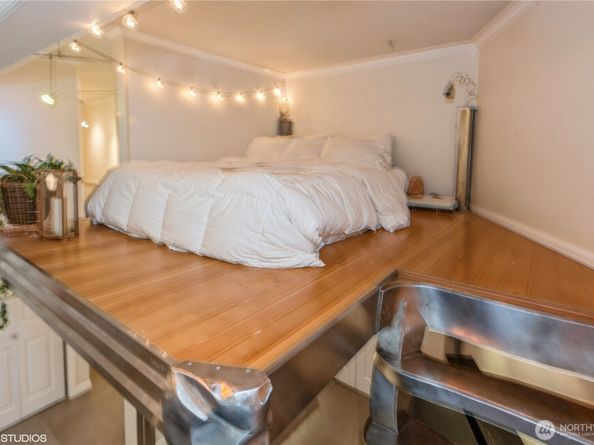 621 5th Avenue N 102, Seattle WA 98109