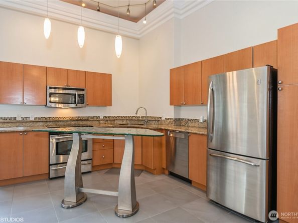 621 5th Avenue N 102, Seattle WA 98109