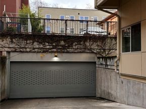 621 5th Avenue N 102, Seattle WA 98109