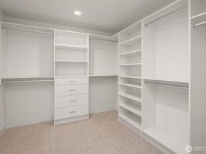 10304 NE 113th Place, Kirkland WA 98033