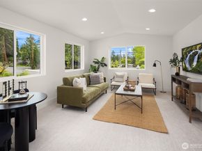 10304 NE 113th Place, Kirkland WA 98033