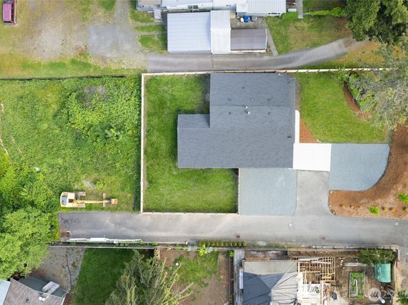 20103 75th Avenue NE, Kenmore WA 98028