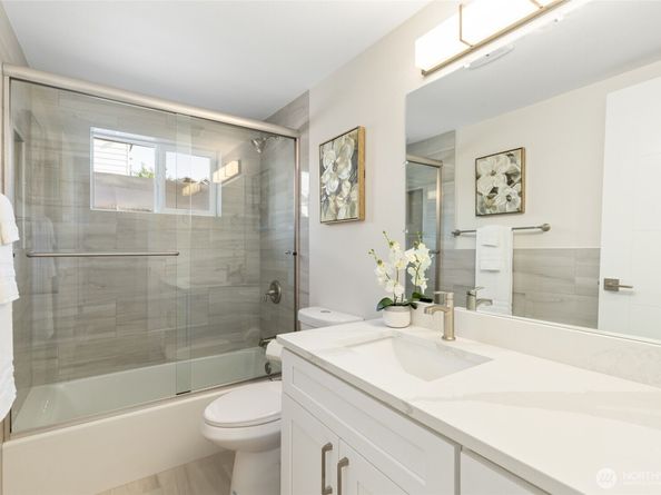20103 75th Avenue NE, Kenmore WA 98028