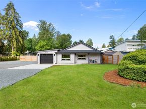 20103 75th Avenue NE, Kenmore WA 98028