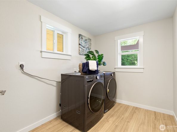 20103 75th Avenue NE, Kenmore WA 98028
