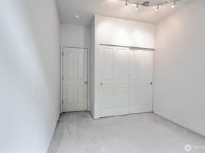 15325 SE 155th Place N5, Renton WA 98058