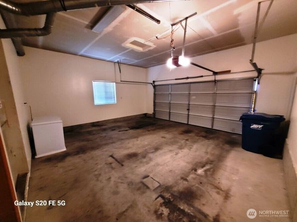 18957 108th Lane SE, Renton WA 98055