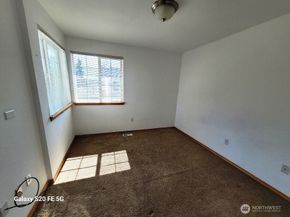 18957 108th Lane SE, Renton WA 98055