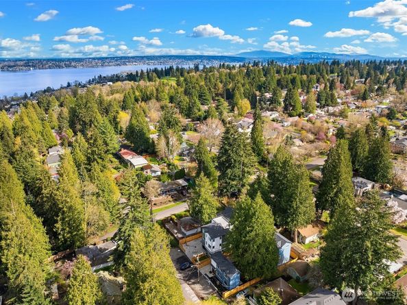 3849 NE 88th Street, Seattle WA 98115