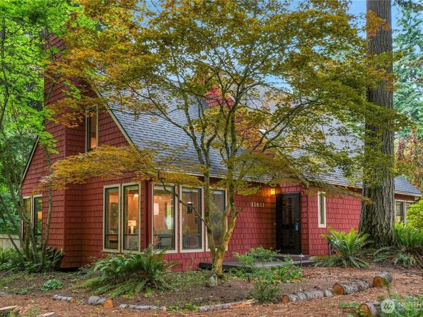 11611 73rd Place NE, Kirkland WA 98034