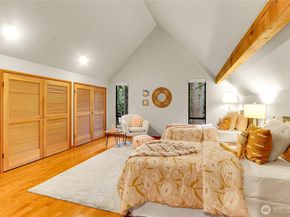 11611 73rd Place NE, Kirkland WA 98034