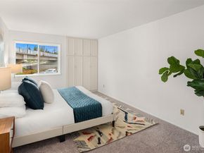 11300 1st Avenue NE 202, Seattle WA 98125