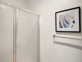 11300 1st Avenue NE 202, Seattle WA 98125