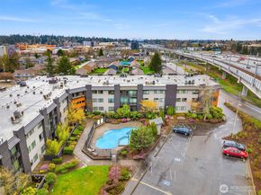 11300 1st Avenue NE 202, Seattle WA 98125