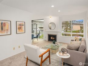 11300 1st Avenue NE 202, Seattle WA 98125
