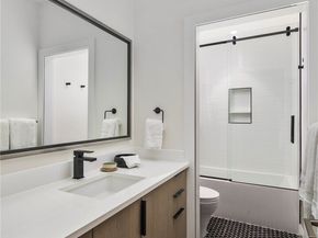 9810 SE Shoreland Drive, Bellevue WA 98004