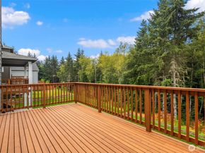 23277 Arbors Terrace Road NE 16, Kingston WA 98346