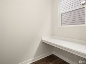 23277 Arbors Terrace Road NE 16, Kingston WA 98346