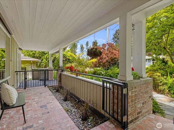 9918 227th Place SW, Edmonds WA 98020