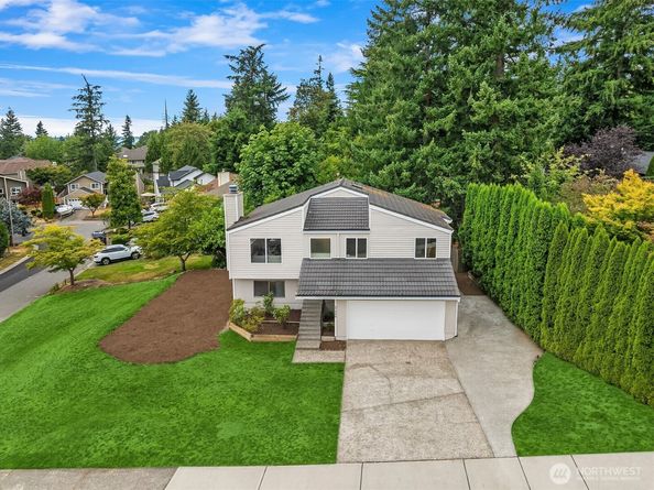 21006 NE 18th Place, Sammamish WA 98074