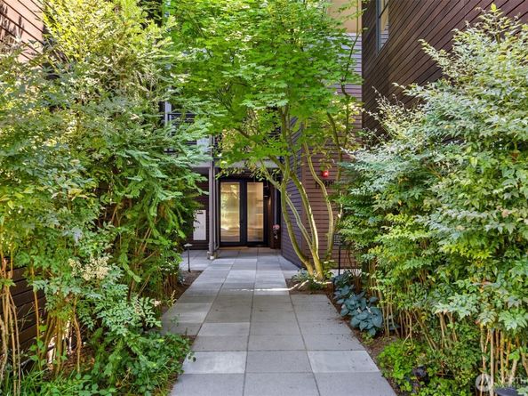 998 NE Vineyard Lane J101, Bainbridge Island WA 98110