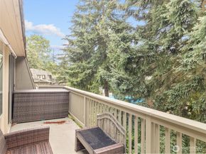 1420 153rd  Ave NE 4004, Bellevue WA 98007