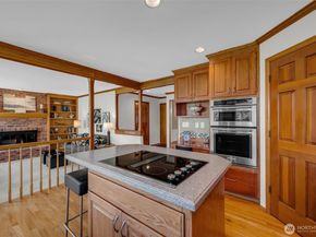 12429 55th Place W, Mukilteo WA 98275