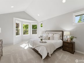 13424 NE 80th Street, Redmond WA 98052