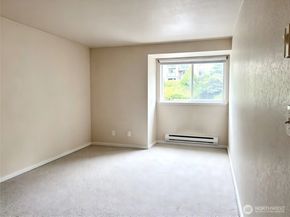 3819 130th Lane SE E6, Bellevue WA 98006