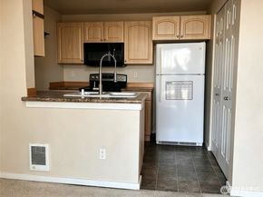 3819 130th Lane SE E6, Bellevue WA 98006