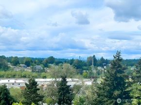 3819 130th Lane SE E6, Bellevue WA 98006