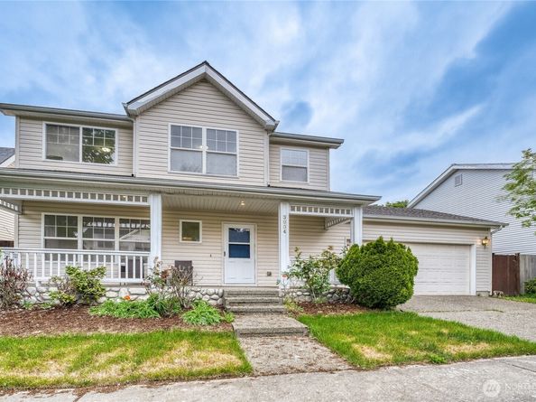 3904 NE 5th Place, Renton WA 98056